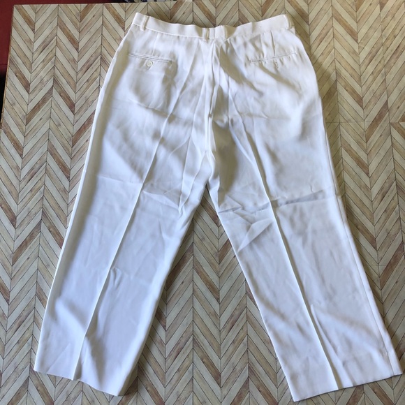 Vittorio St. Angelo Designer White Slacks 42R. 100% Polyester. Small Stained Leg - Picture 5 of 7